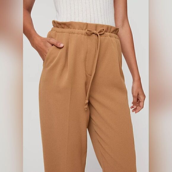 Aritzia Wilfred Kari Pant Cropped, paperbag-waist pants Color:Honey Brown SizeXS - Picture 3 of 13